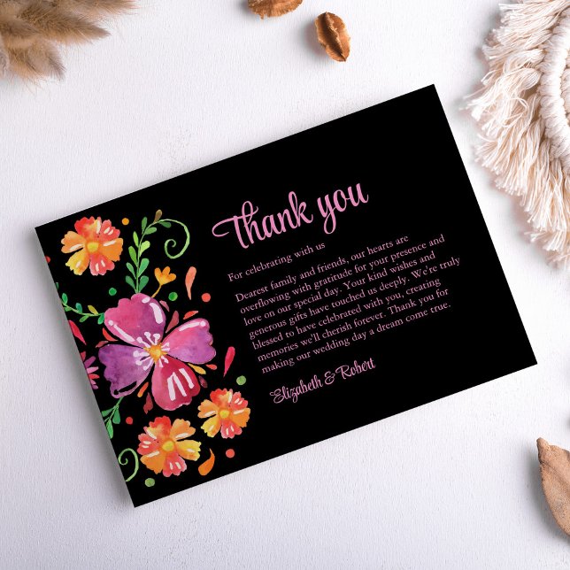 farbenfrohe mexikanische Fiesta Wedding Dankeskarte (Colorful Mexican Fiesta Wedding Thank You Card on neutral boho table.)