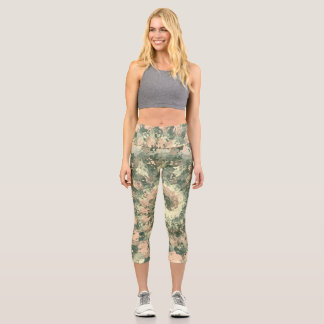 Farbenfrohe militärische Auseinandersetzung Capri Leggings