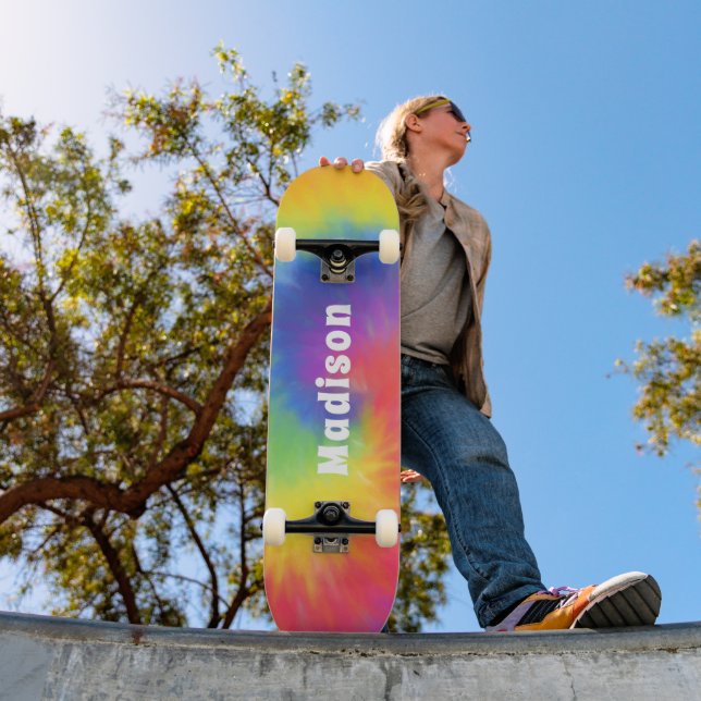 Farbenfrohe moderne Regenbogen-Gefärbte Krawatte S Skateboard (Außenbereich 1)