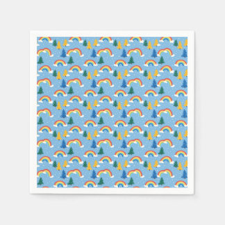 Farbenfrohe Muster mit Regenbogen und Bäumen Serviette