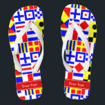 Farbenfrohe Nautic Signal Flags Roter Name Monogra Flip Flops<br><div class="desc">Farbenfrohe Nautical Signal Flags mit rotem Namen Monogram Ribbon Label Passen Sie dies mit Ihrem Namen, Monogramm oder anderen Text an. Sie können auch den Schriftart ändern, die Größe des Schriftartes und die Farbe des Schriftartes ändern, den Text verschieben, zusätzliche Textfelder hinzufügen usw. hinzufügen. Woll, dies in einer anderen Farbkombination...</div>