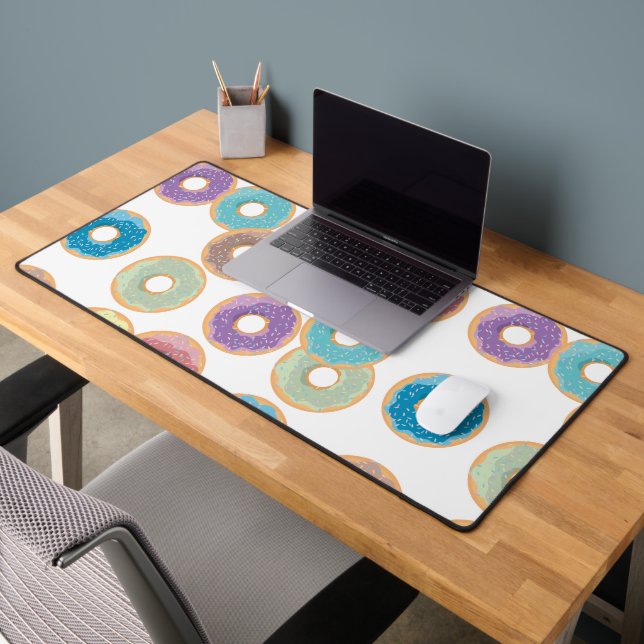 Farbenfrohe Pastel Donuts & Sprinkles Muster Schreibtischunterlage (Büro 2)