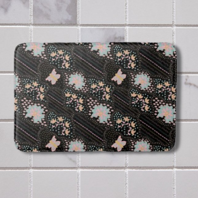 Farbenfrohe Pastel Floral Butterfisch Batisches Mu Badematte (Von Creator hochgeladen)