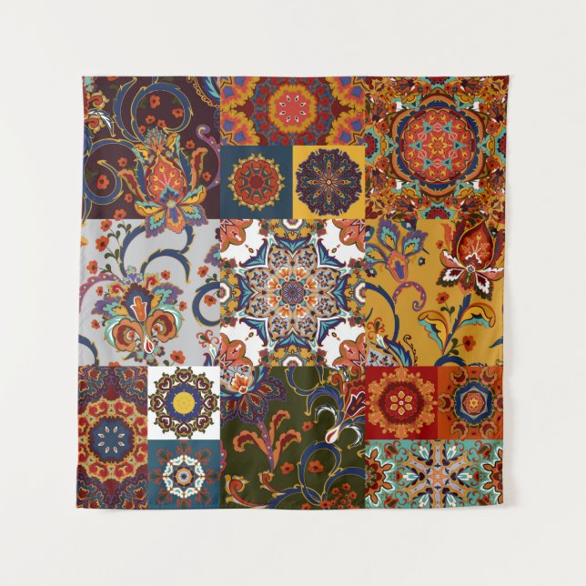 Farbenfrohe Patchwork-Tile: Majolica Pottery Style Wandteppich (Vorderseite)