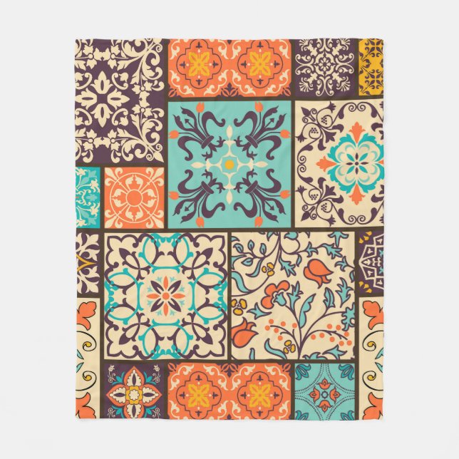 Farbenfrohe Patchwork-Tile: Motive der islamischen Fleecedecke (Vorderseite)