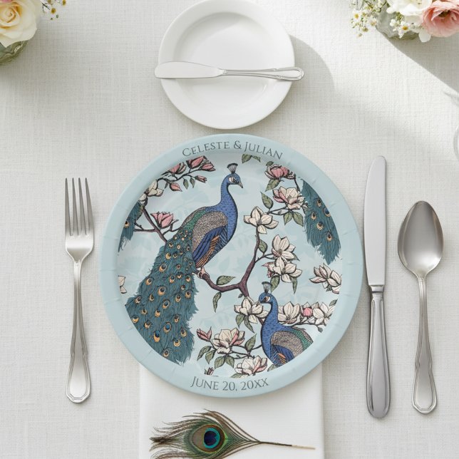 Farbenfrohe Pfauen Licht blau Pappteller (Colorful Floral Peacock Wedding Plates. Elegant Blue & Teal Peacock & Magnolia Flowers Blue Pattern)