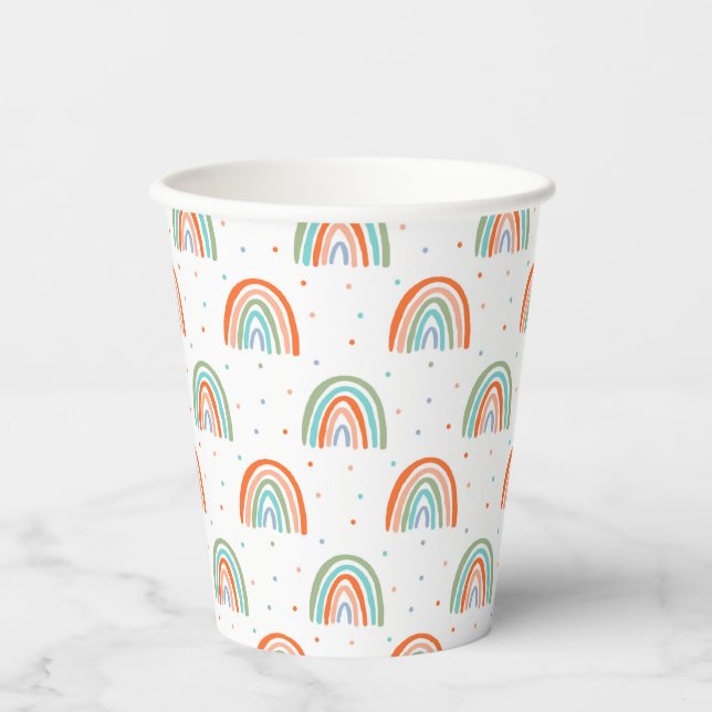 Farbenfrohe Rainbow Polka Dot Pattern Pappbecher (Vorderseite)
