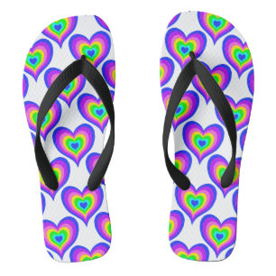 Farbenfrohe Regenbogen-Herz-Liebe Flip Flops