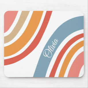 Farbenfrohe Regenbogengestaltung im Retrostil Mousepad