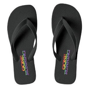 Farbenfrohe Regenbogenwirkung, die Text ausführt Flip Flops