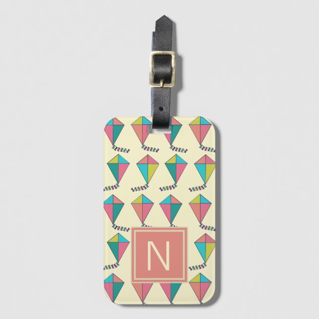 Farbenfrohe Retro Kite Muster Monogramm Gepäckanhänger (Vorderseite Vertikal)