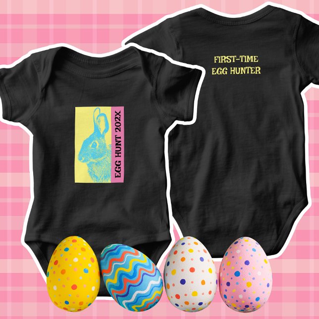 Farbenfrohe Retro Offizielle Ei-Jagd Baby Strampler (Baby's First Easter Egg Hunt Bodysuit Custom Text Synthwave style)