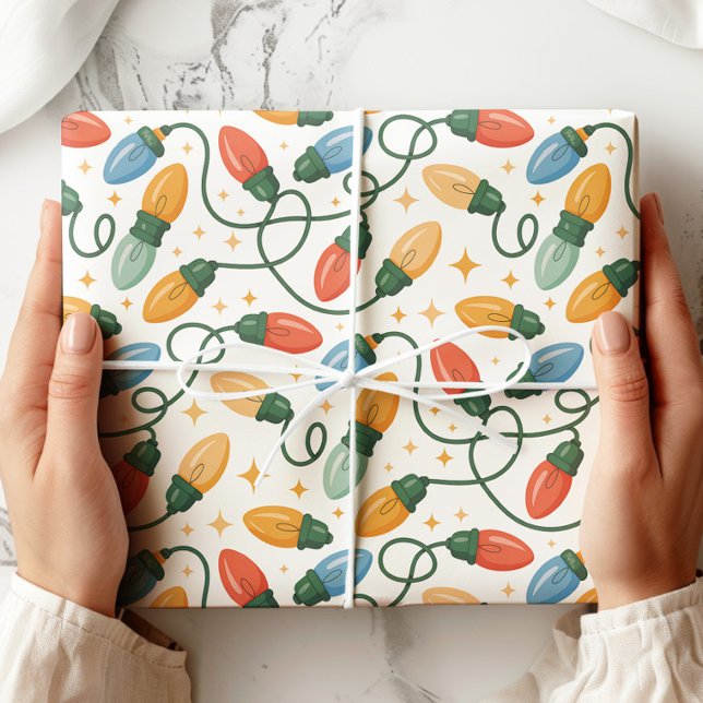 Farbenfrohe Retro Weihnachtsbeleuchtung Geschenkpapier (Von Creator hochgeladen)
