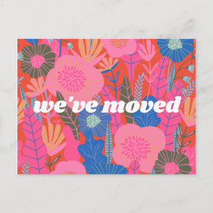 Farbenfrohe rote Blumen Wir sind umgezogen Neue He Postkarte