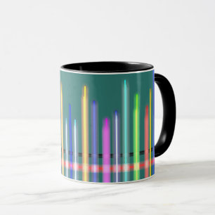 farbenfrohe Schallwellen Tasse