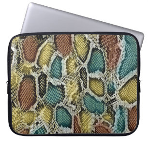 Farbenfrohe Schlangenhaut: nahtloses Design. Laptopschutzhülle