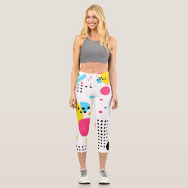 Farbenfrohe, spielerische Formen und Punktehinterg Capri Leggings