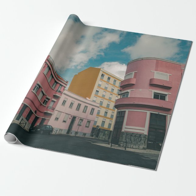 FARBENFROHE STADT GESCHENKPAPIER (Ungerollt)