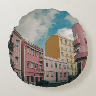 FARBENFROHE STADT RUNDES KISSEN