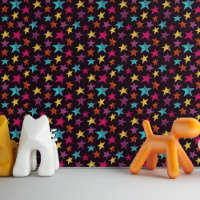Farbenfrohe Sterne auf dunklen Lila Gemusterten