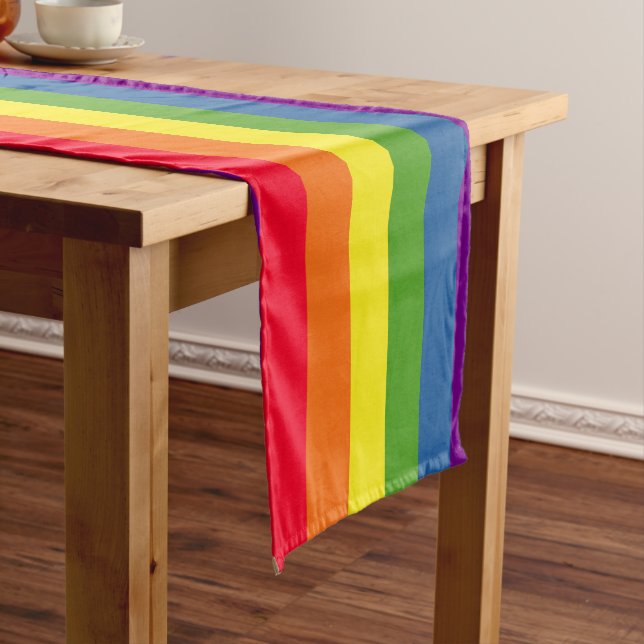 Farbenfrohe Streifen Regenbogenfarben Horizontal Großer Tischläufer (Beispiel)