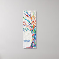 Farbenfrohe Tree Yoga Studio