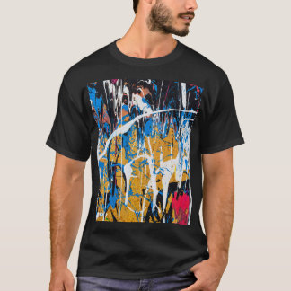 Farbenfrohe Tropffarbe: Graffiti-Wand. T-Shirt