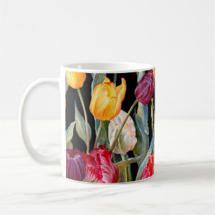 Farbenfrohe Tulpen, abgeschiedener schwarzer Hinte Kaffeetasse
