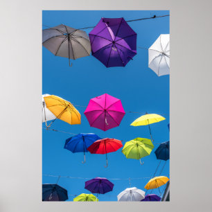 Farbenfrohe Umbrella Lane Nassau Bahamas Poster