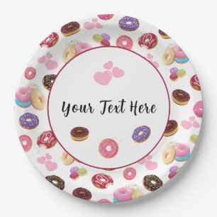 Farbenfrohe und geschmackvolle Donuts und Herz Pappteller