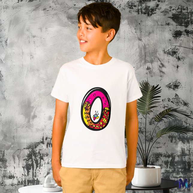 Farbenfrohe und lustige Monogram O Tribal and Dood T-Shirt (Von Creator hochgeladen)