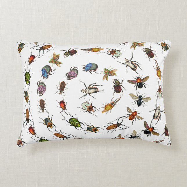 Farbenfrohe Vintage Bugs & Käfer Muster Dekokissen (Vorderseite)