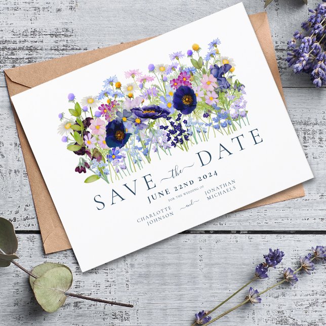 Farbenfrohe Wasserfarbenprägung retten das Datum Einladungspostkarte (Colorful wildflower wedding save the date budget postcard invitation )