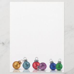 Farbenfrohe Weihnachts-Glitzer-Ornamente
