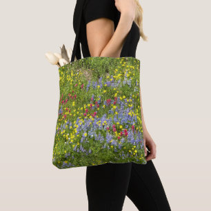 Farbenfrohe Wiesenwildblumen Blumen
