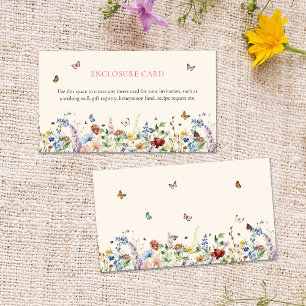 Farbenfrohe Wildblume und Schmetterlinge Begleitkarte
