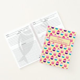 Farbenfrohe Yummy Cupcakes-Muster auf gelbem Noteb Notizbuch