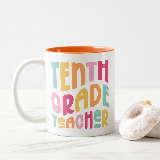 Farbenfrohe Zehnte Lehrerin Zweifarbige Tasse (Mit Donut)