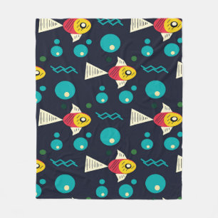 Farbenfroher Fisch mit Wellen im Meer. Geometrie Fleecedecke