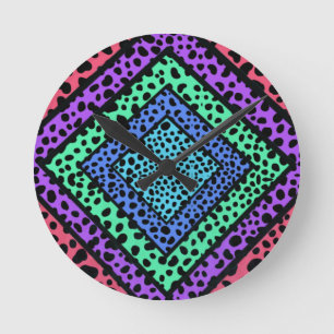 Farbenfroher geometrischer Regenbogen Gepard Tierd Runde Wanduhr