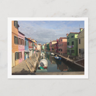 Farbenfroher Murano, Venedig an Postkarte grenzt