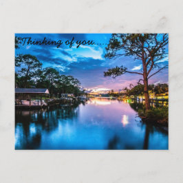 Farbenfroher Mythischer Sonnenuntergang Postkarte