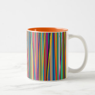 Farbenfrohes abstraktes Streifendesign Zweifarbige Tasse