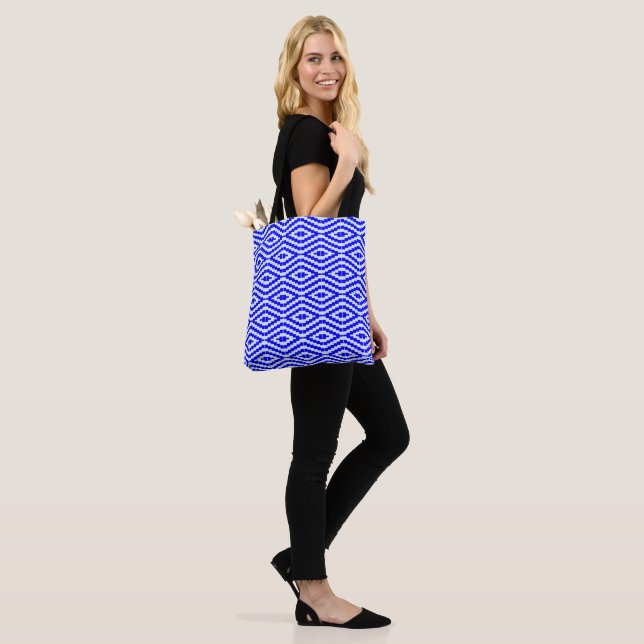 Farbenfrohes blau-weißes Kente-Muster (Am Model)