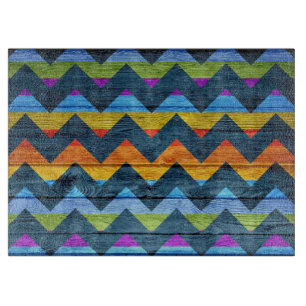 Farbenfrohes Chevron Holz Abstract #2 Schneidebrett