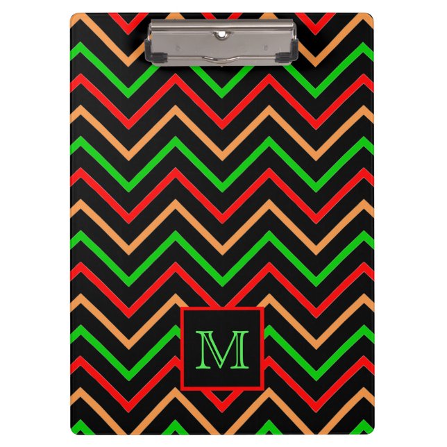 Farbenfrohes Cool Chevron auf schwarzer Monogrammi Klemmbrett (Vorderseite)