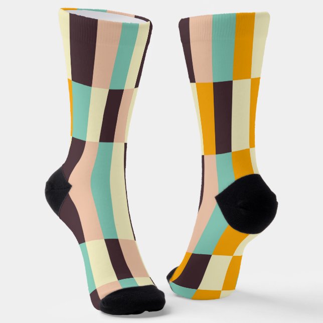 Farbenfrohes geometrisches Muster mit vertikalen S Socken (Gewinkelt)