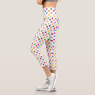 Farbenfrohes Liebesherzen Musterdesign Weiß Capri Leggings