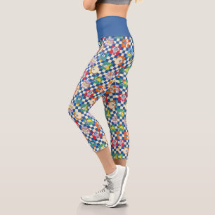 Farbenfrohes LOONEY TUNES™ Schachbrett-Wurfmuster Capri Leggings