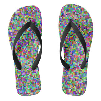 Farbenfrohes Pixelquadrat-Hintergrundmuster Flip Flops